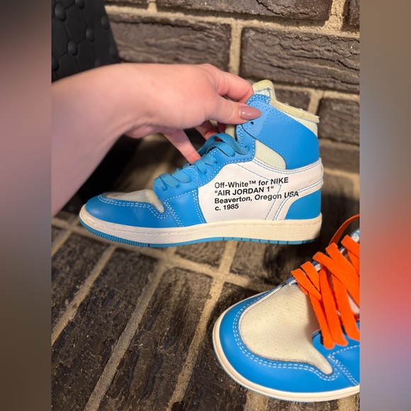 Off-White Air Jordan - Picture 2 of 5